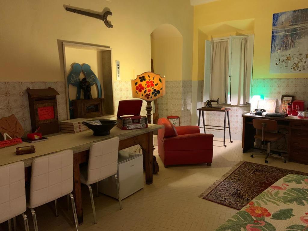 Demode Villa กอร์โตนา ภายนอก รูปภาพ